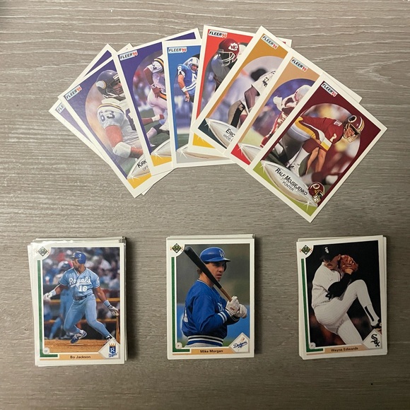 Basketball Cards ‘94-‘95 - Picture 3 of 4